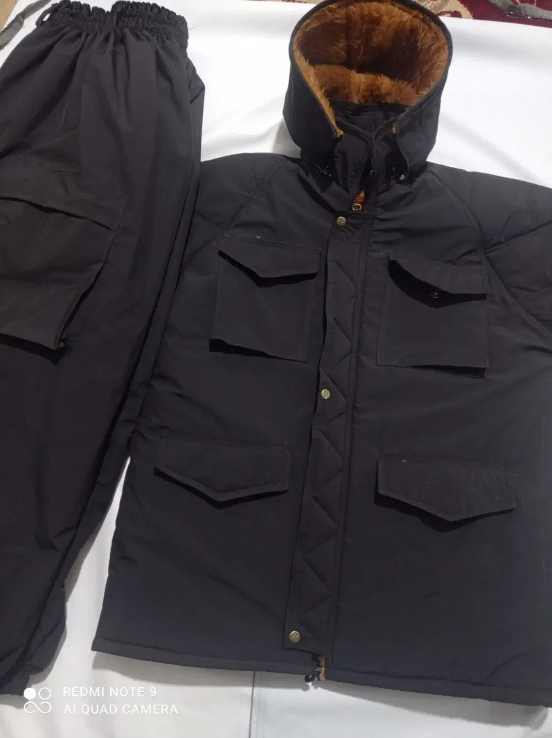 بادگیرشلوار|لباس|مشهد, طبرسی شمالی|دیوار