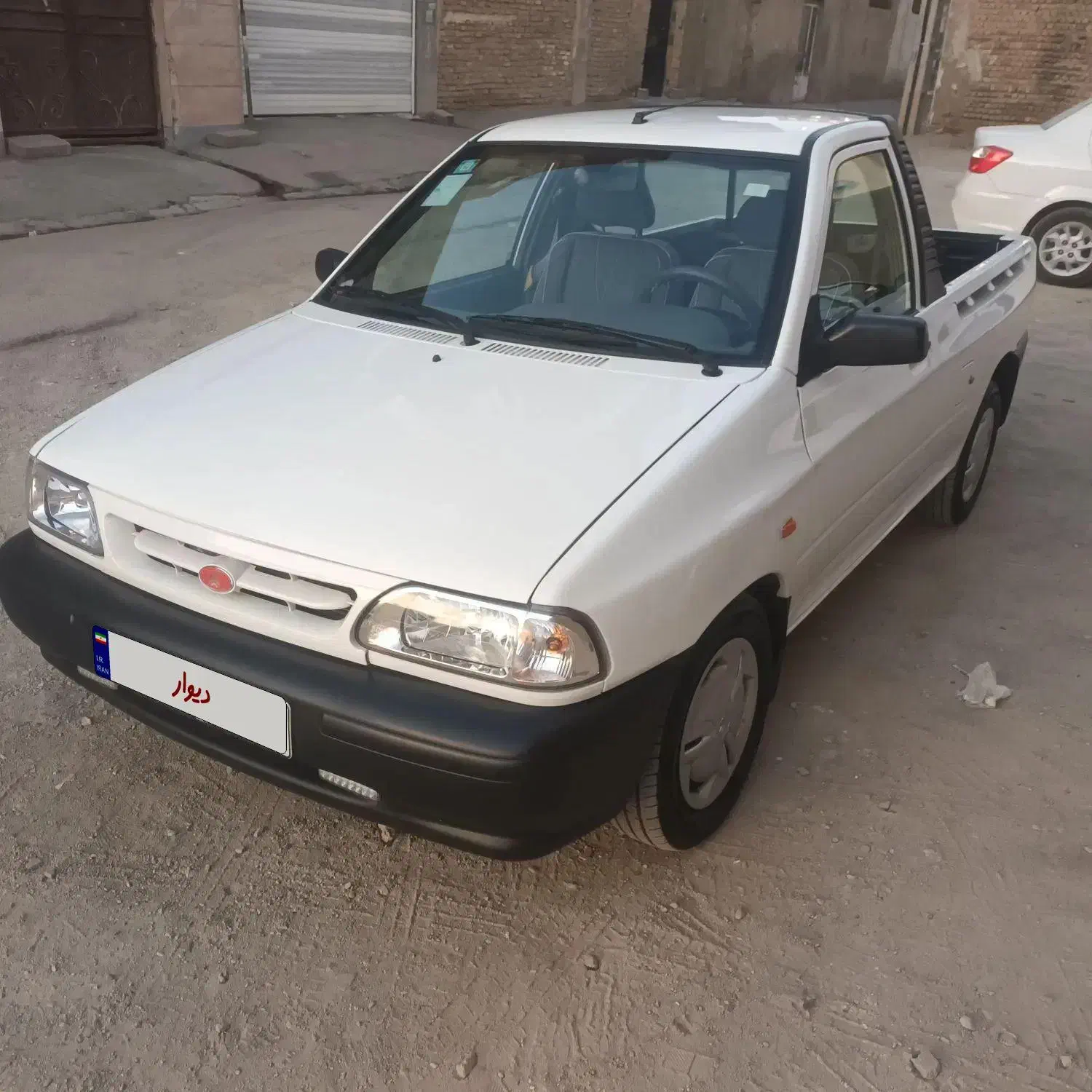 پراید وانت پاششی بیرنگ ۱۱ تا کار|خودرو سواری و وانت|نظرآباد, رسالت|دیوار