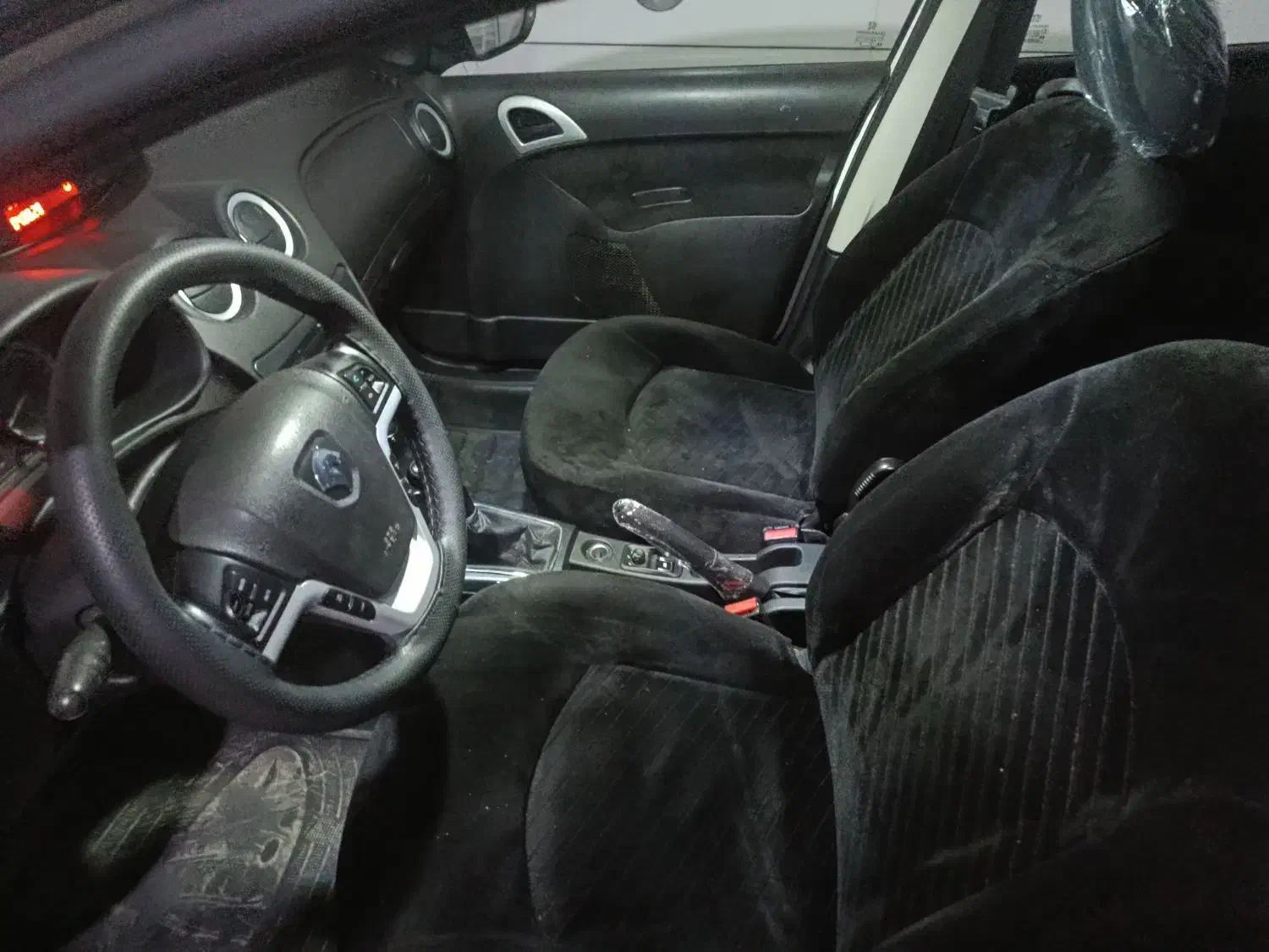 فروش کاملا فابریک|خودرو سواری و وانت|شیراز, گویم|دیوار