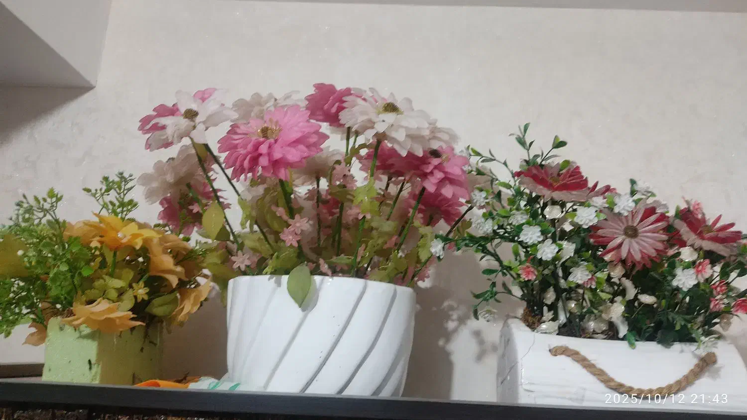 گل چینی|گل مصنوعی|شیراز, درکی|دیوار