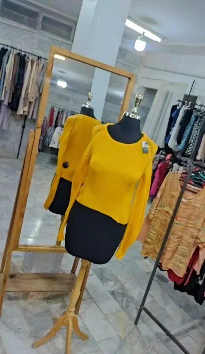 گپ و بافت|لباس|بجنورد, |دیوار