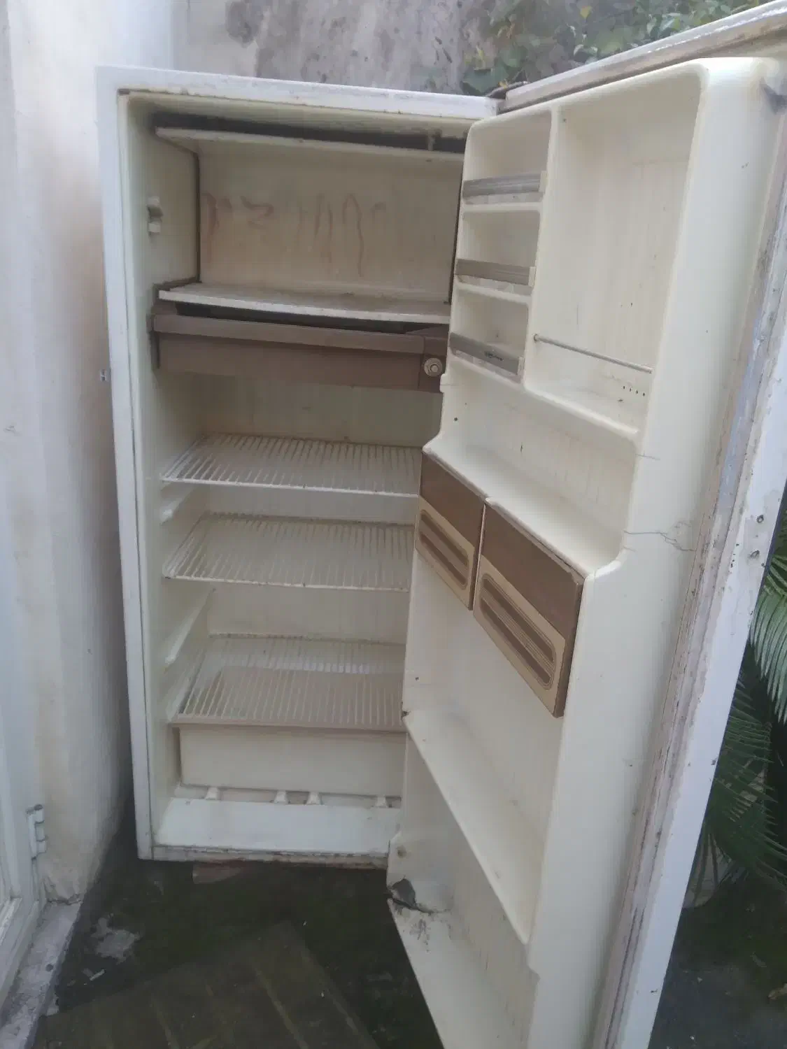 یخچال کوچک|یخچال و فریزر|رشت, دیانتی|دیوار