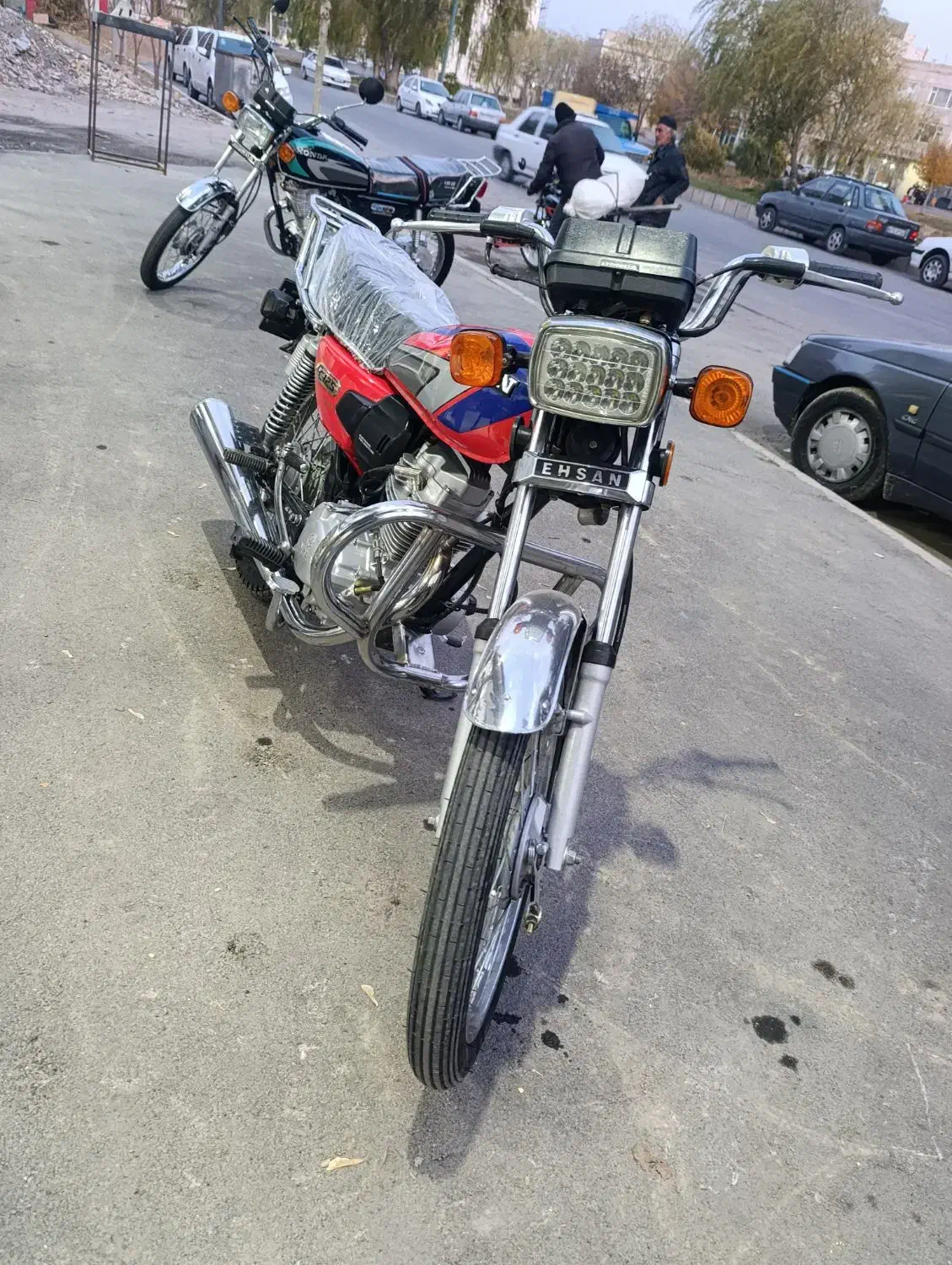 125احسان|موتورسیکلت|اراک, |دیوار