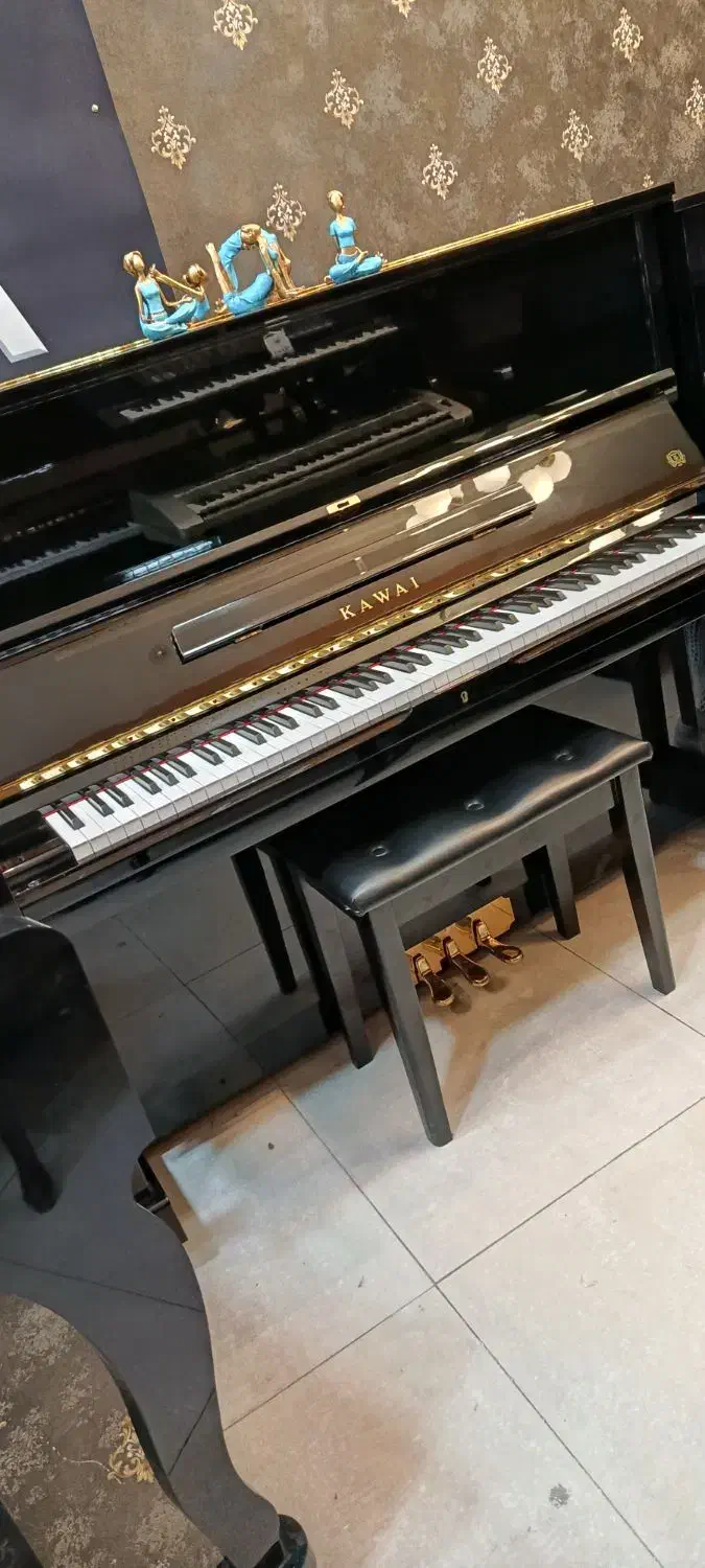 پیانو آکوستیک KAWAI (کاوایی)|پیانو، کیبورد، آکاردئون|تبریز, |دیوار