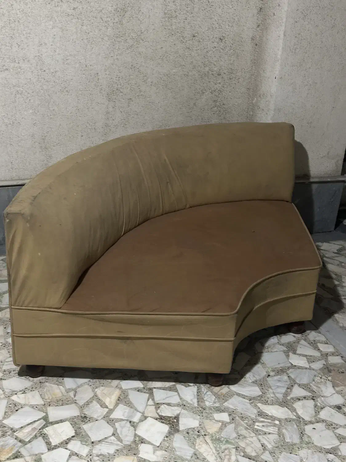 مبل|مبلمان خانگی و میز عسلی|رشت, نیکمرام|دیوار