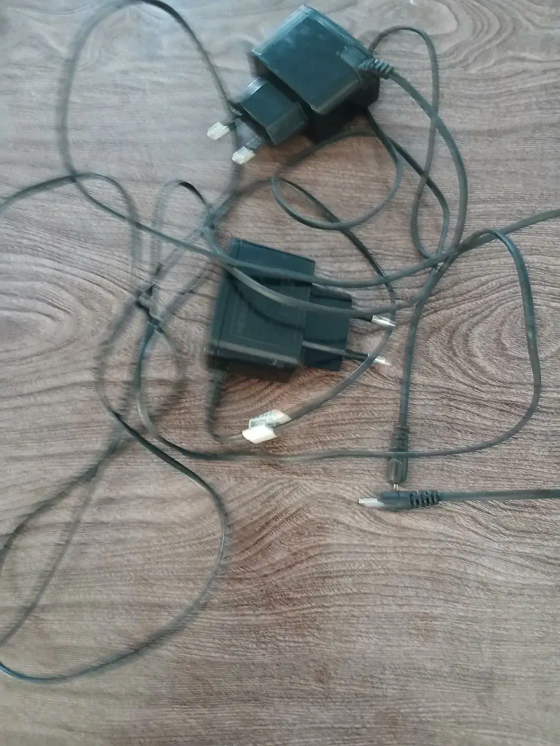 ۲ عدد کابل شارژ معمولی ودوعدد شارژر سونی|لوازم جانبی موبایل و تبلت|سمنان, |دیوار