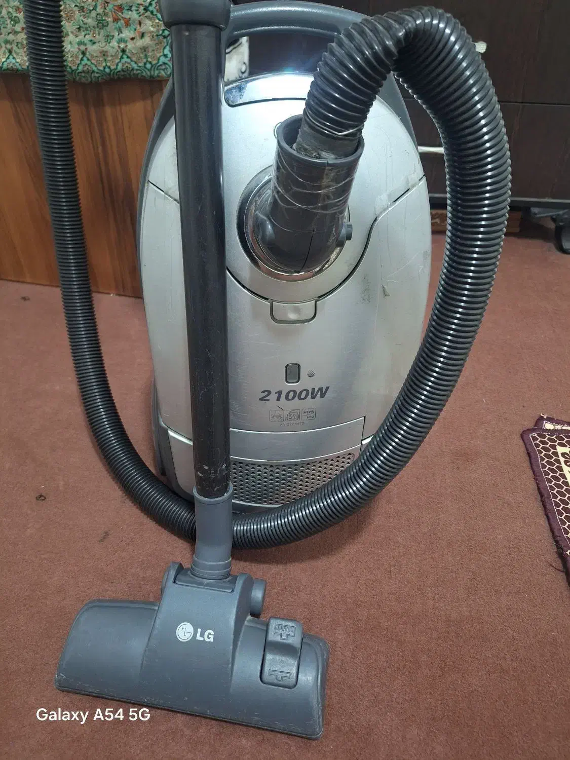 جاروبرقی ۲۱۰۰وات الجی موتورسالم|جاروبرقی، جارو شارژی، بخارشو|فردوسیه, |دیوار