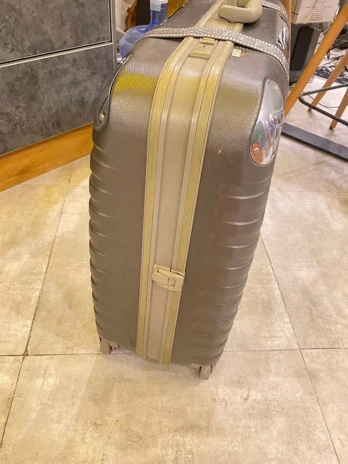 چمدان ژاپنی|کلکسیون اشیاء عتیقه|تهران, دکتر هوشیار|دیوار