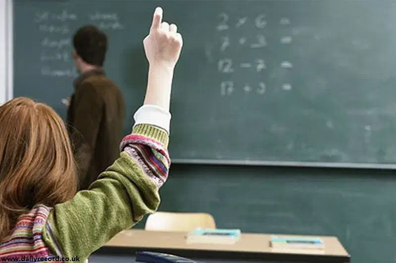 معلم خصوصی ابتدایی(جمعبندی نیمسال اول)|خدمات آموزشی|سنندج, |دیوار