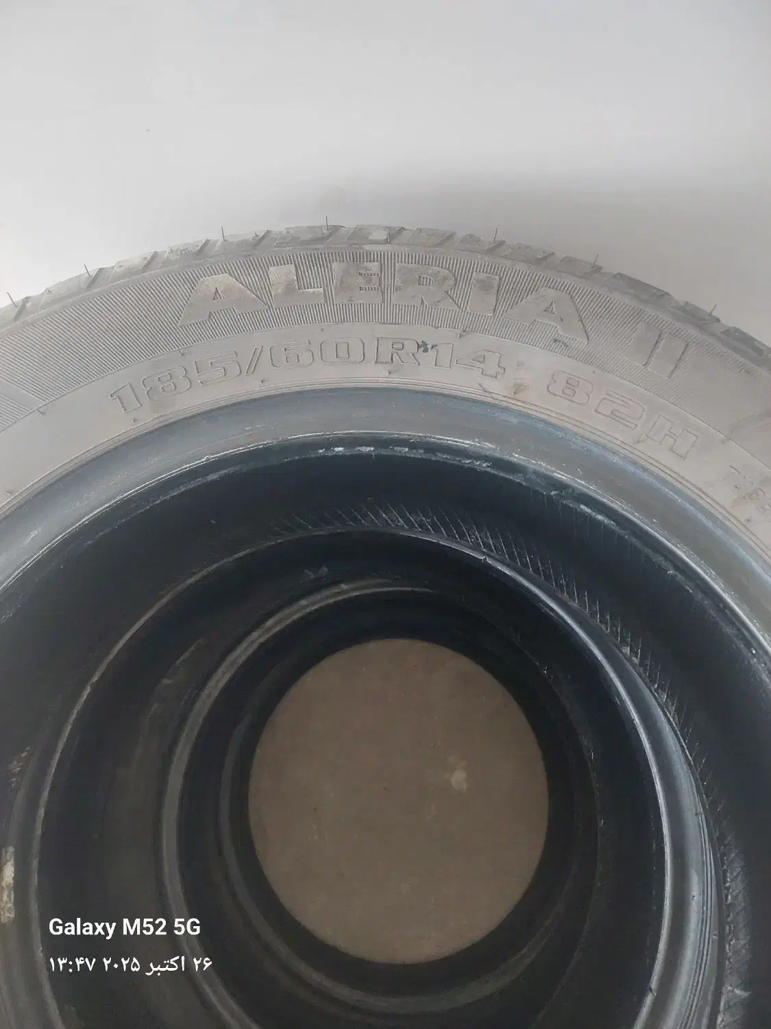 لاستیک بارز|قطعات یدکی و لوازم جانبی|کاشان, کارگر|دیوار