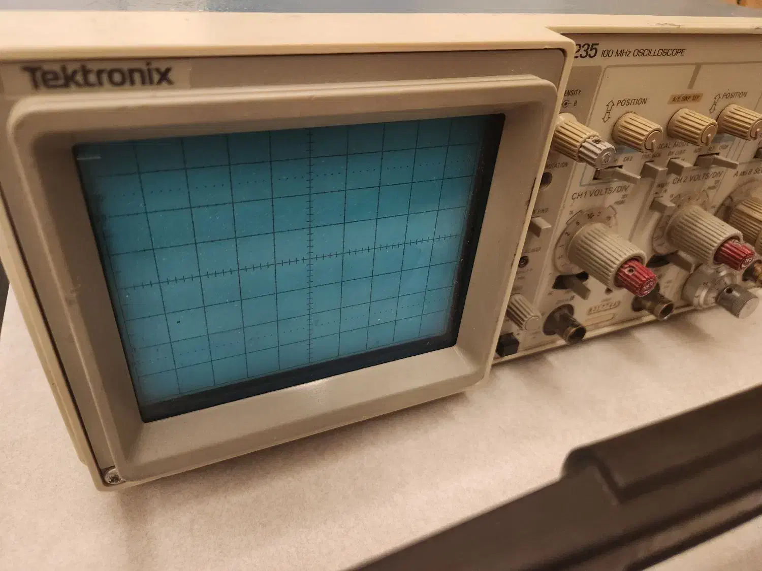 اسیلوسکوپ تکترونیکس آمریکا 100مگ|ابزارآلات|تهران, مرزداران|دیوار