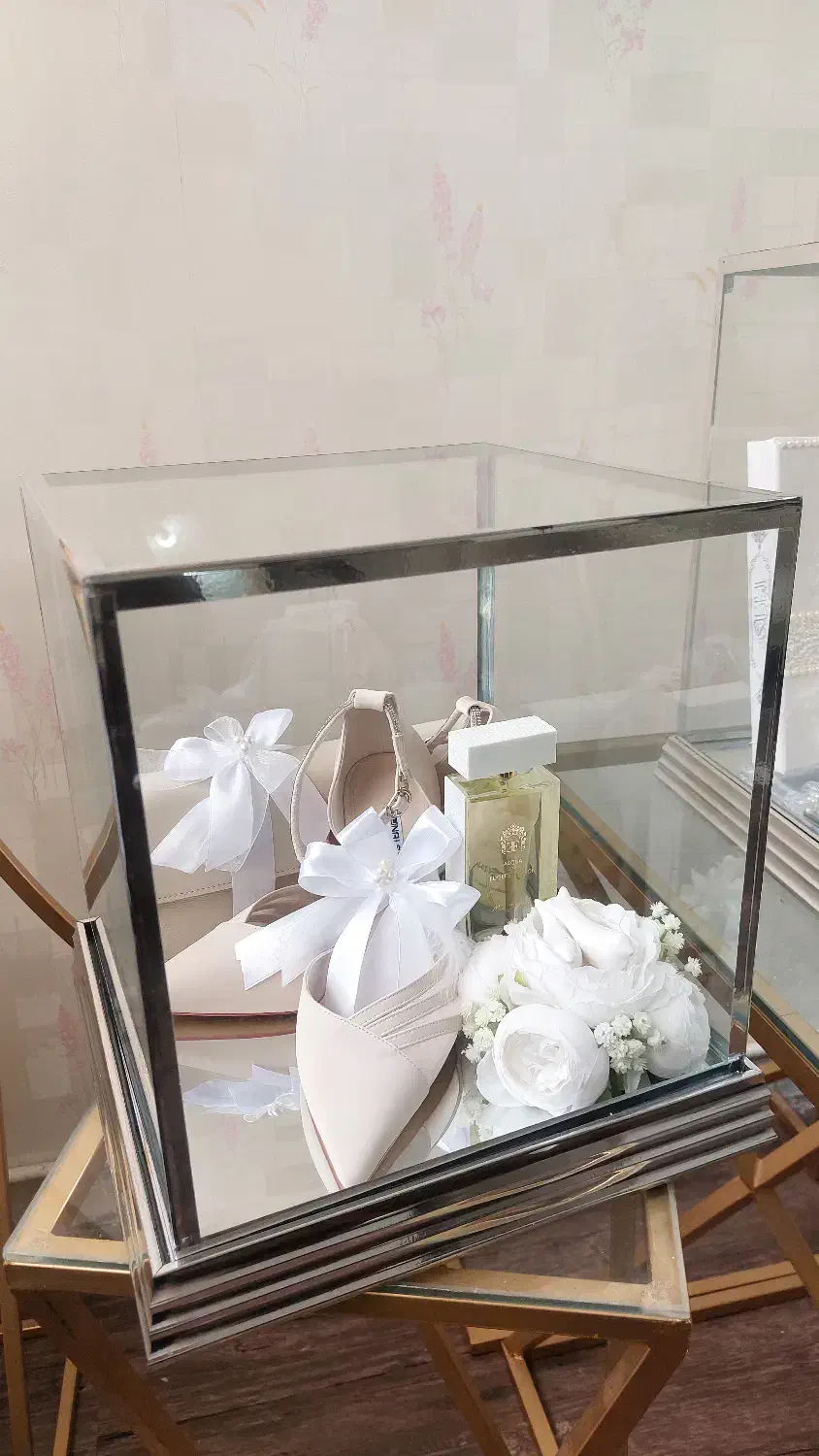 اجاره و فروش باکس های شیشه ای|صنایع دستی و سایر لوازم تزئینی|شیراز, معالیآباد|دیوار