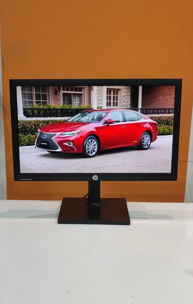 مانیتور ۲۲ اینچ اچ پی HP پنل lPS و full HD|قطعات و لوازم جانبی رایانه|مشهد, ولیعصر (شهرک غرب)|دیوار