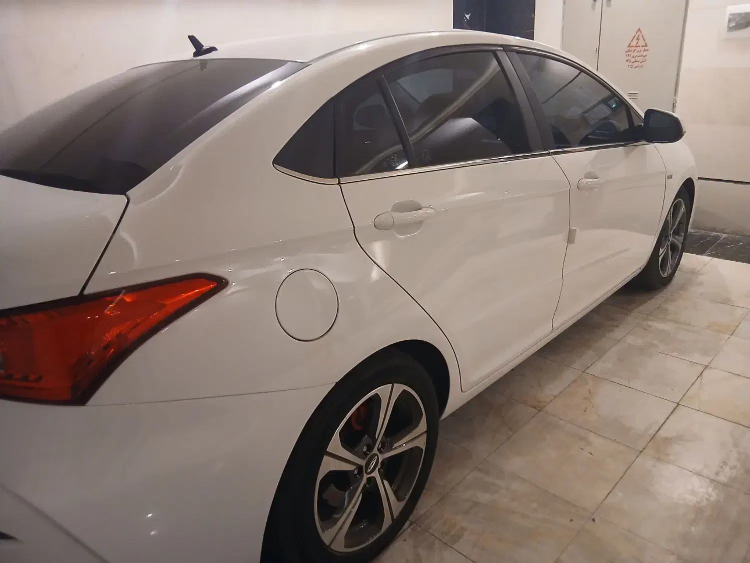 آریزو 5fl|خودرو سواری و وانت|نجف‌آباد, ویلاشهر|دیوار