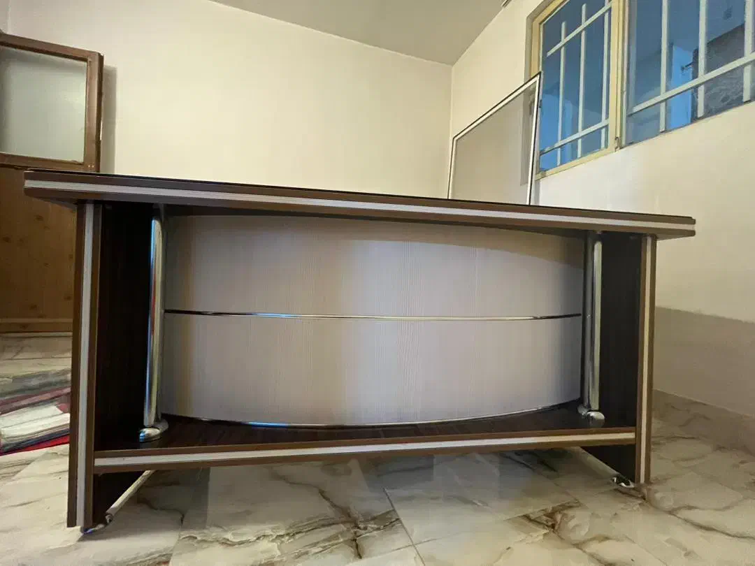 میز مدیریت|مبلمان اداری|محمدشهر, همایون ویلا|دیوار