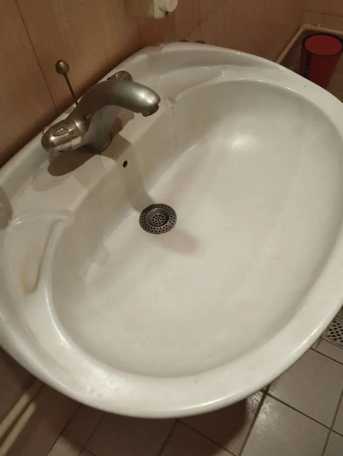 روشویی با شیر سالم|لوازم سرویس بهداشتی|تبریز, |دیوار