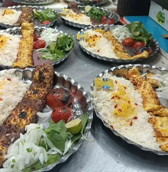 قبولی انواع سفارشات غذاهای ایرانی ومراسمات|خدمات پذیرایی، مراسم|مرند, |دیوار