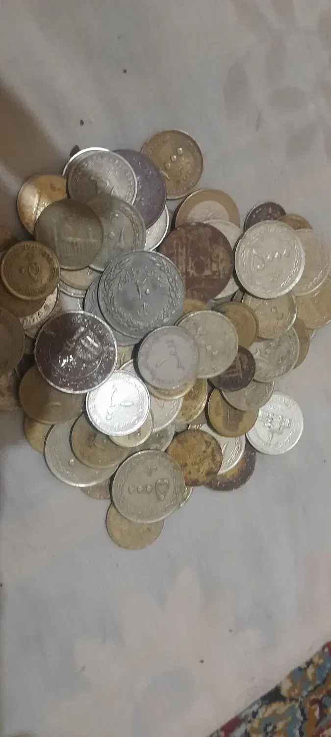 ۱۵۰۰۰۰|کلکسیون سکه، تمبر، اسکناس|شیراز, کوشک میدان|دیوار