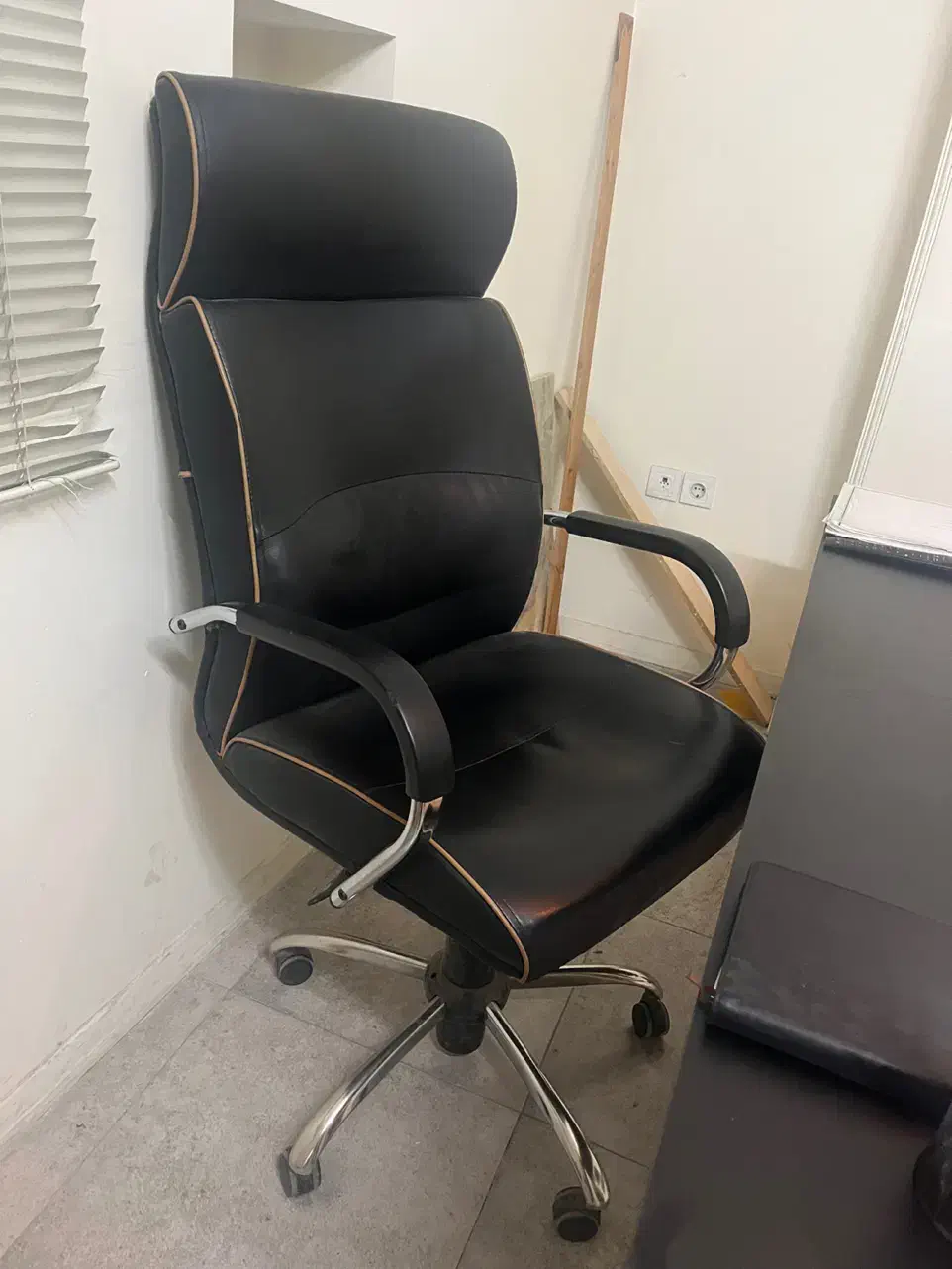 صندلی مدیریتی اداری|مبلمان اداری|یزد, |دیوار