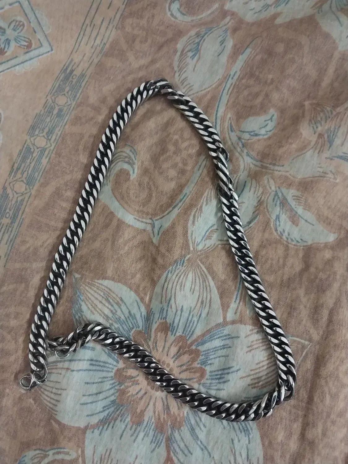 گردنبندمعاوضه با چاقو|بدلیجات|زرند, |دیوار