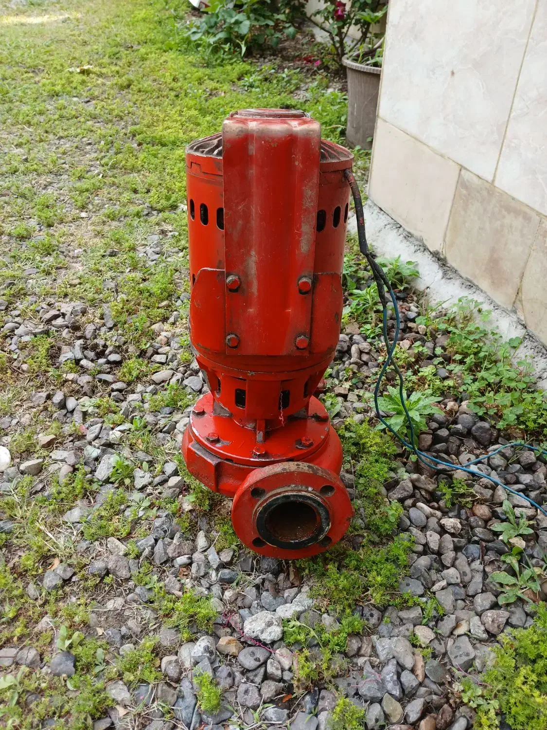 پمپ آب|مصالح و تجهیزات ساختمان|لاهیجان, بوجایه|دیوار