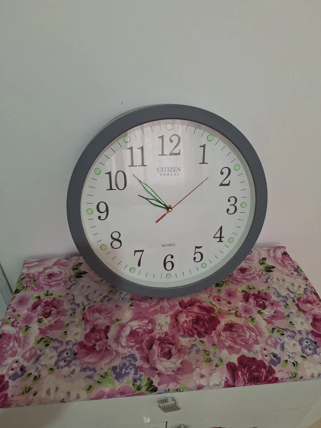 ساعت شب نما،تابلو ،بوفه و سرویس کریستال داخلش|ساعت دیواری و تزئینی|سبزوار, توحیدشهر|دیوار