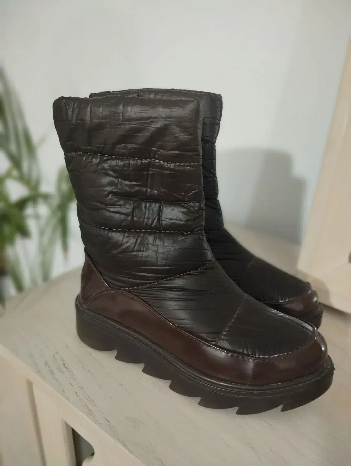 نیم بوت کاپشنی|کیف، کفش، کمربند|گرگان, |دیوار