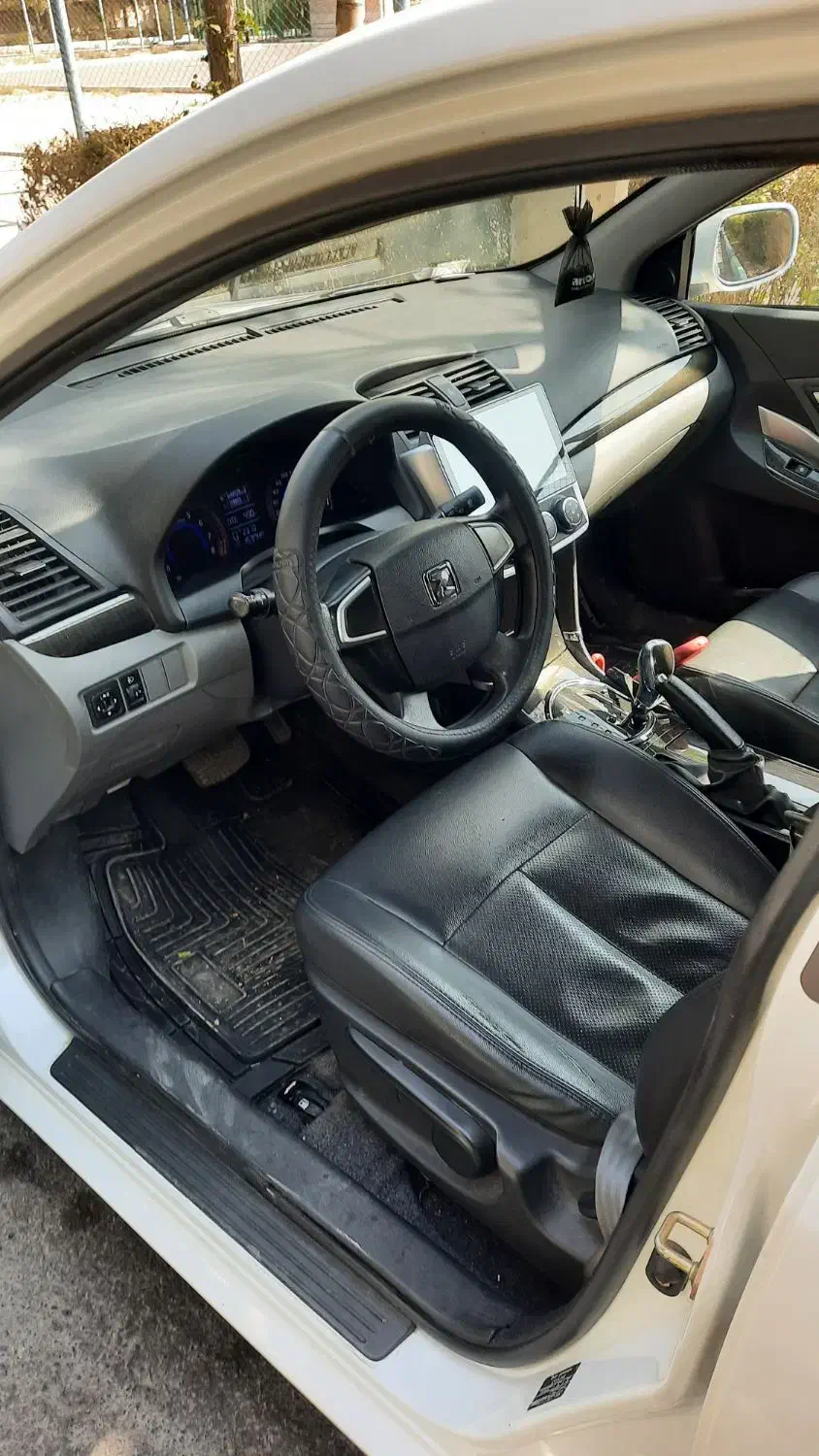 فروش آریو z300|خودرو سواری و وانت|اصفهان, خانه اصفهان|دیوار