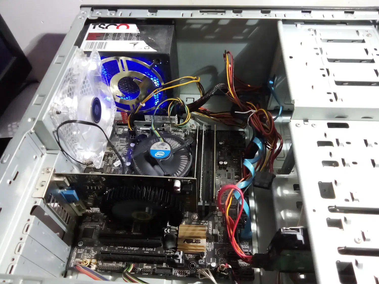 کیس 12 گیگ DDR4 نسل 7 گرافیک 4|رایانه رومیزی|زاهدان, |دیوار