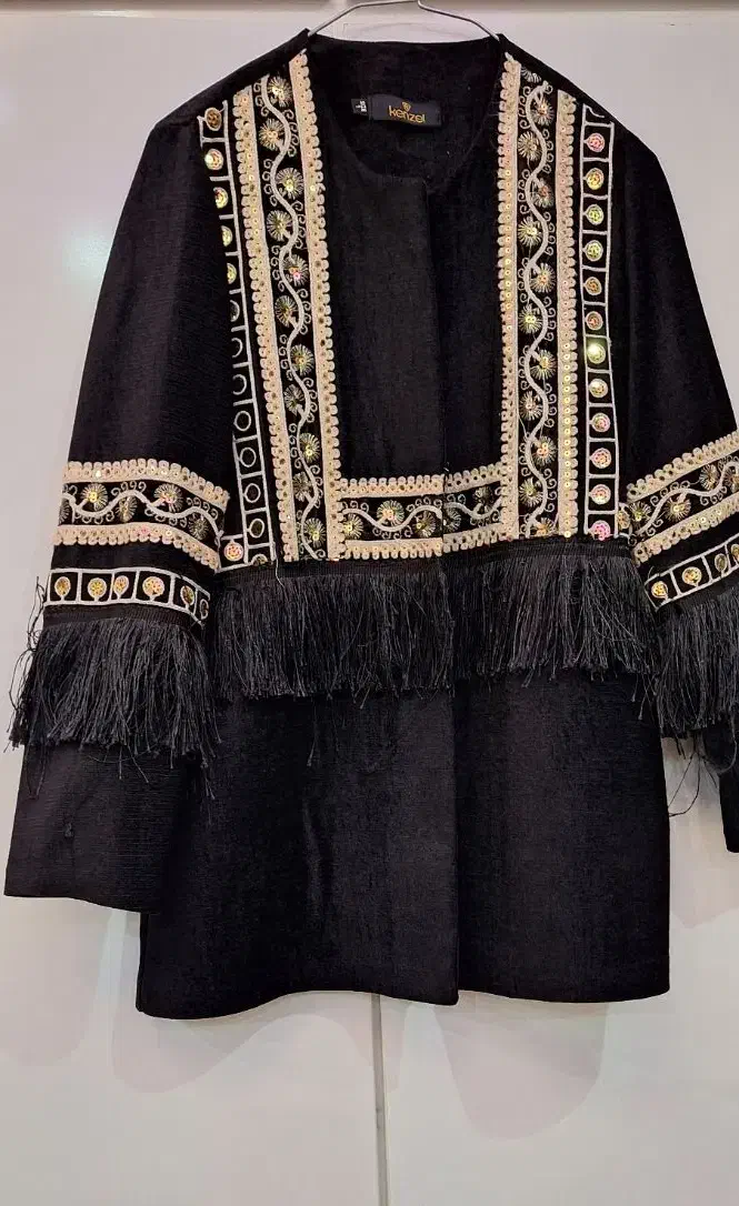 مانتو مخمر|لباس|سراب, |دیوار