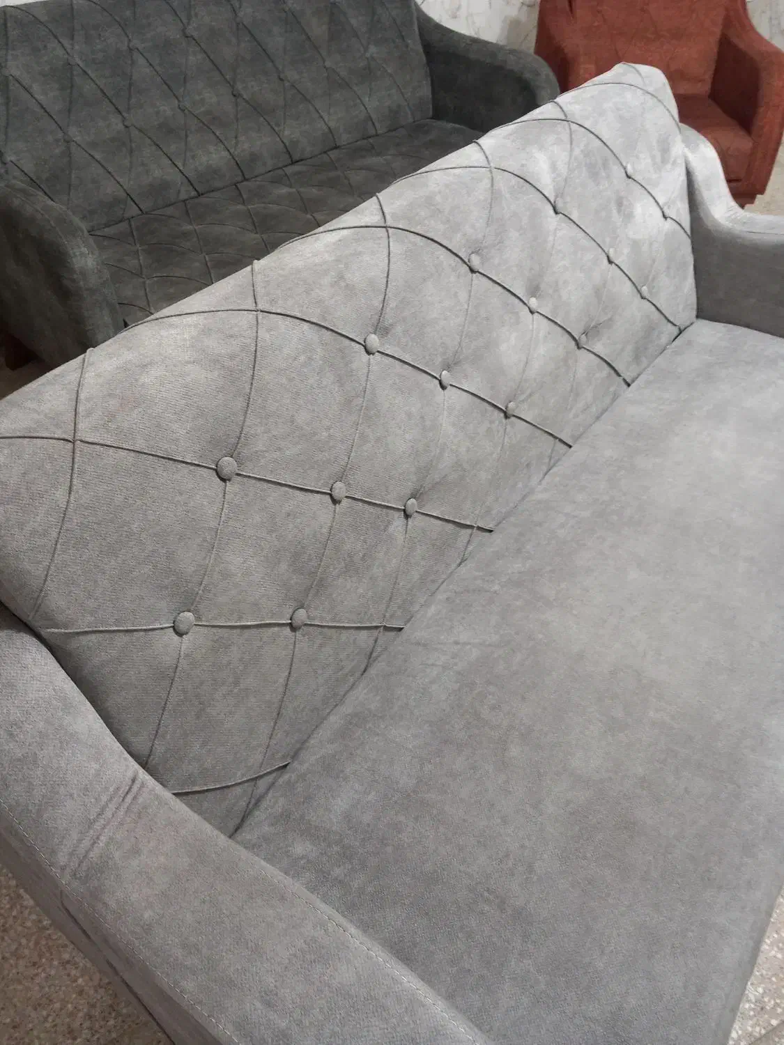 ۱۵ مدل مبل چستر و سلطنتی|مبلمان خانگی و میز عسلی|کوهدشت, |دیوار