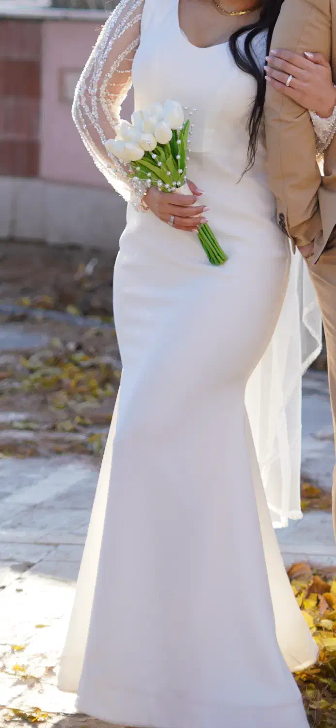 لباس عقد|لباس|قزوین, |دیوار