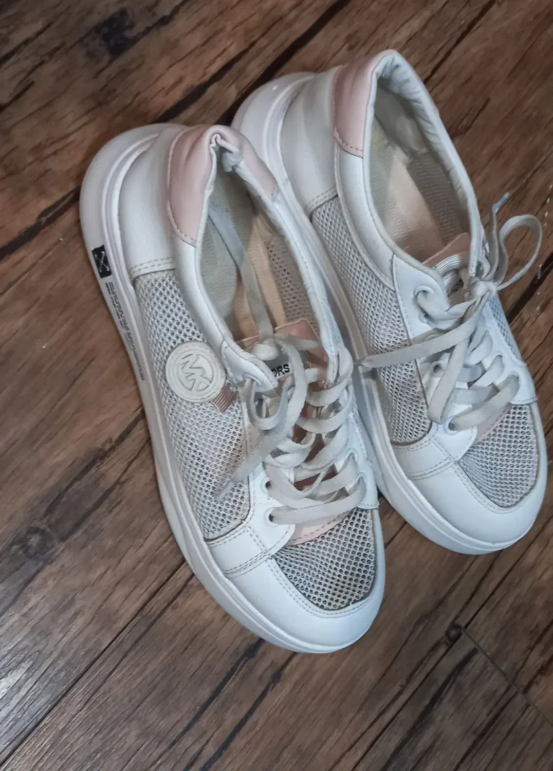 کفش کتونی|کیف، کفش، کمربند|مشهد, هنرستان|دیوار