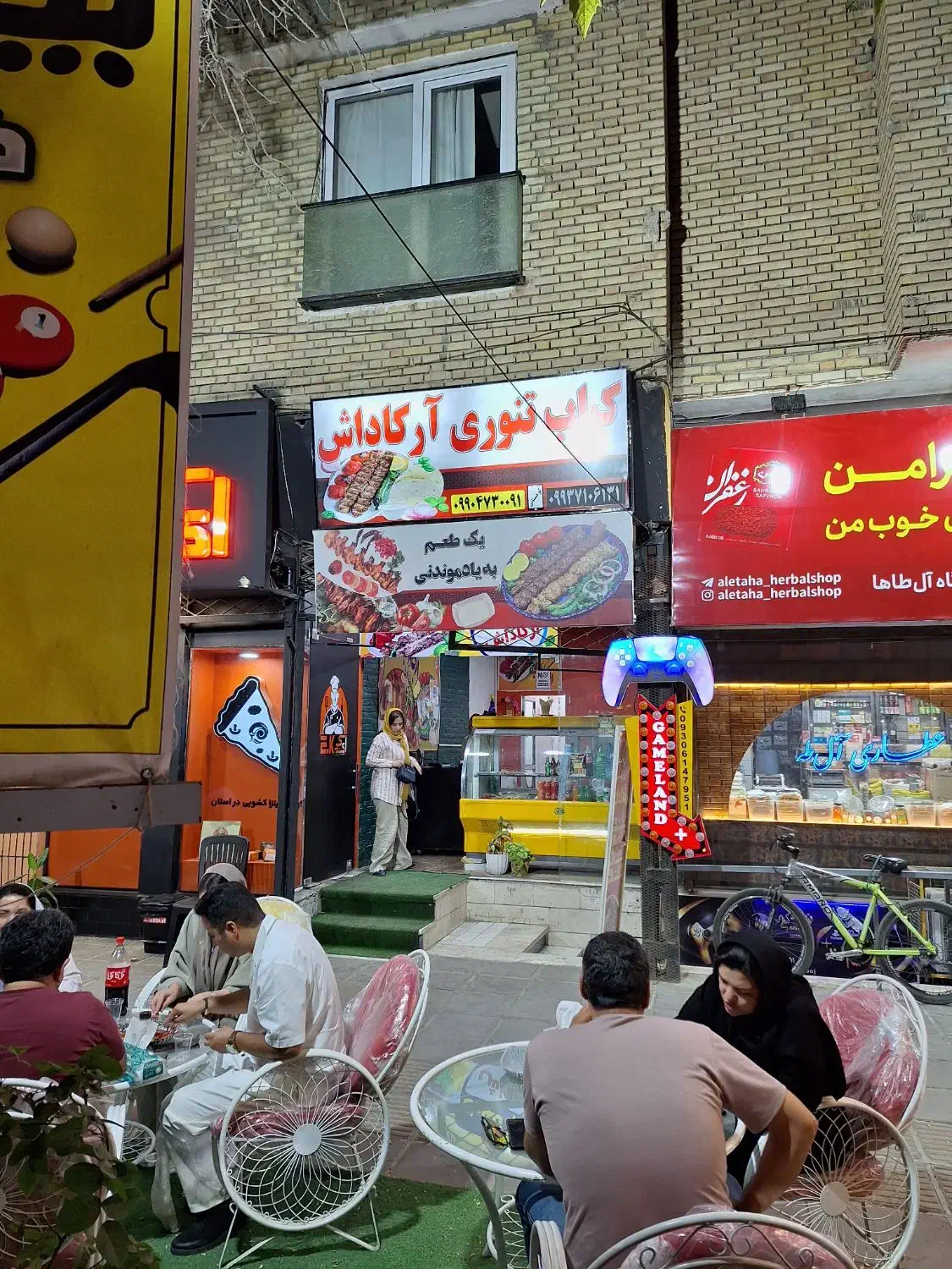 واگذاری کبابی با قیمت پانصدوبیست ملیون تومان|فروش مغازه و غرفه|بجنورد, |دیوار