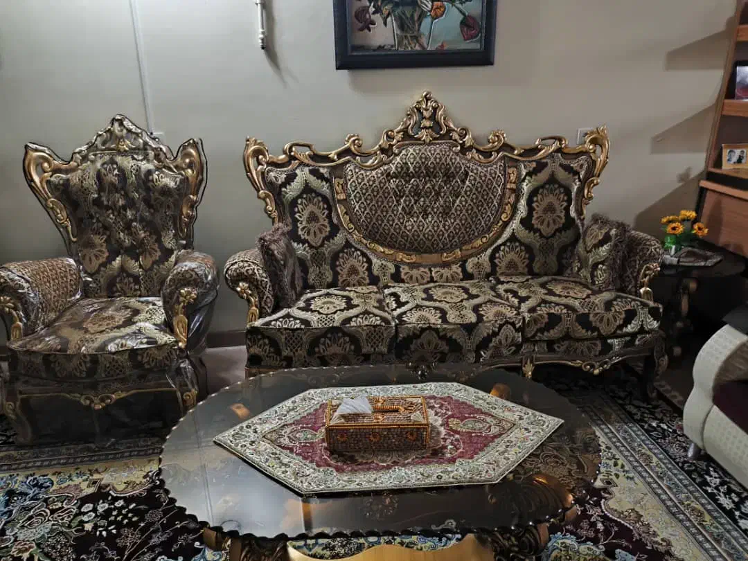 فروش مبل ومیز نهار خوری سلطنتی|مبلمان خانگی و میز عسلی|فولادشهر, فولادشهر|دیوار