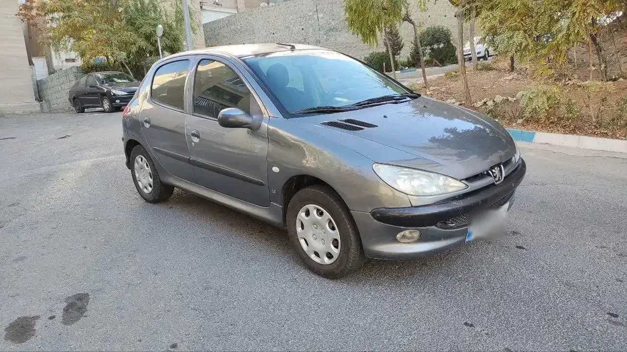 پژو ۲۰۶ مدل ۱۳۸۸|خودرو سواری و وانت|تهران, شهرک بوعلی|دیوار