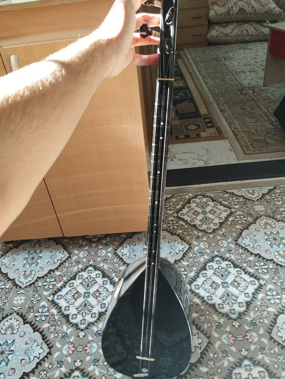 ساز باغلاما|سازهای سنتی|ارومیه, |دیوار