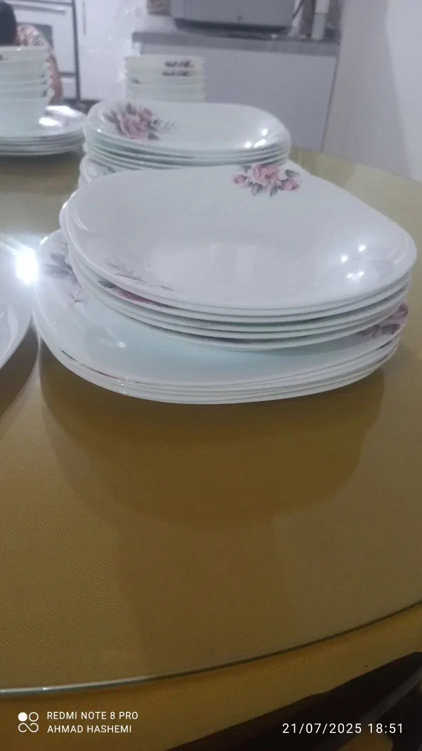 سرویس ۱۲نفره ارکوپال ۵۲پارچه|ظروف سرو و پذیرایی|شاهین‌شهر, گرگاب|دیوار