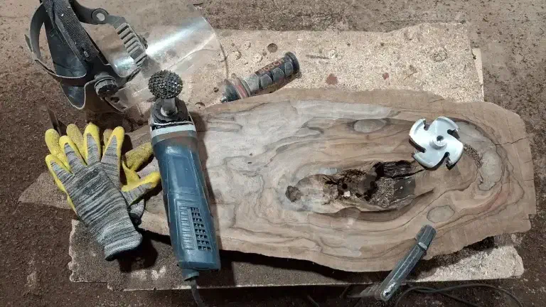 نیازمند نیروی تولید ظروف چوبی ونجار ماهرونیمه ماهر|استخدام صنعتی، فنی، مهندسی|شیراز, شهرک صنعتی|دیوار