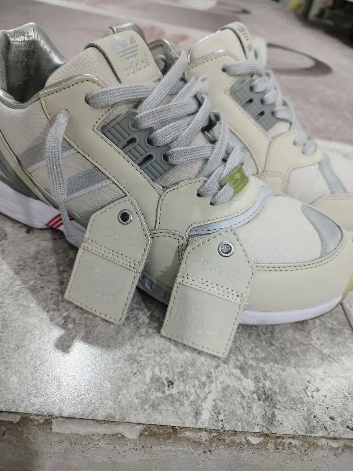 کتونی zx برلین سفارش ژاپن|کیف، کفش، کمربند|کرج, شهرک سهرابیه|دیوار