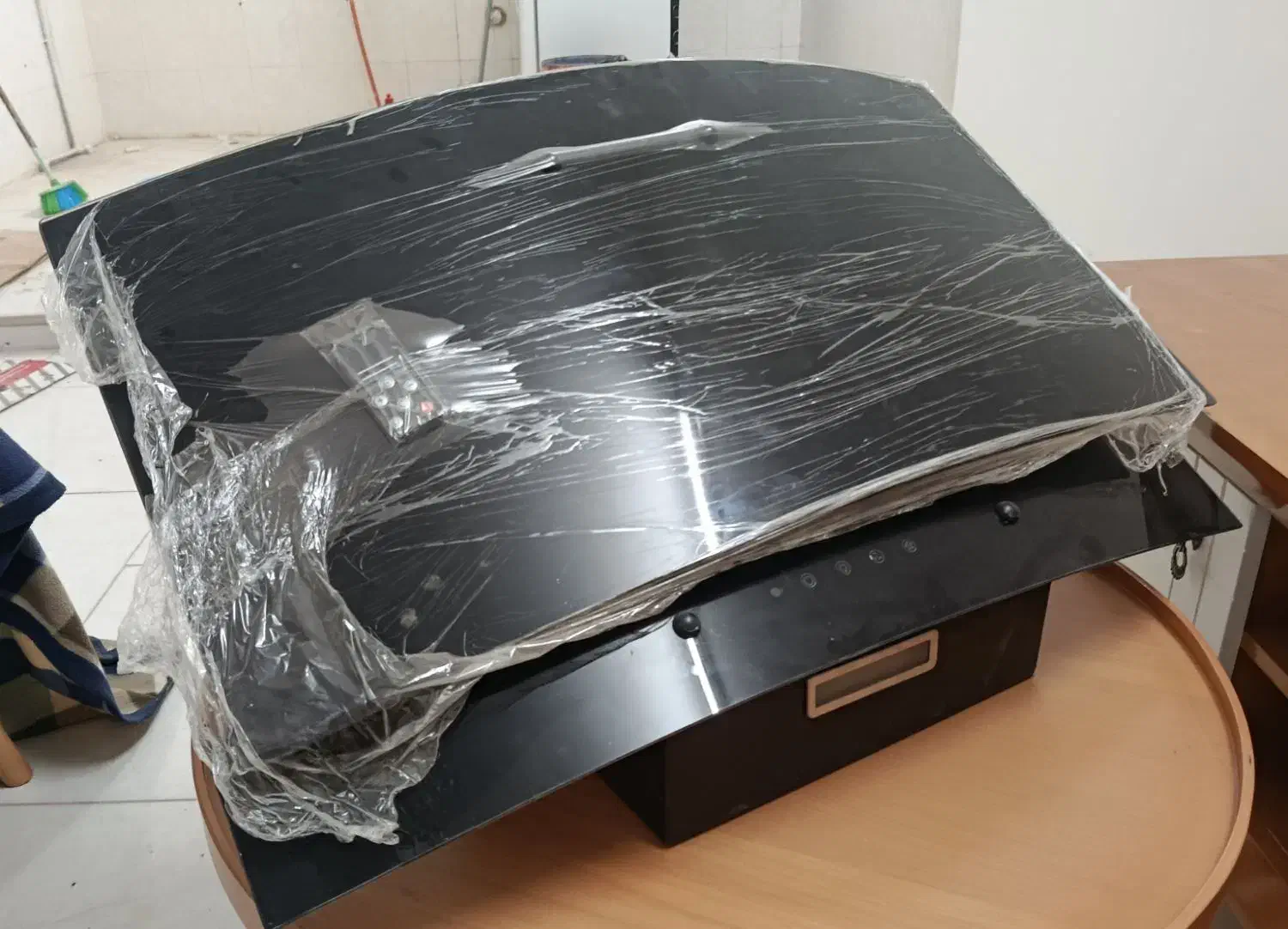 هود رو کار|هود|یزد, |دیوار