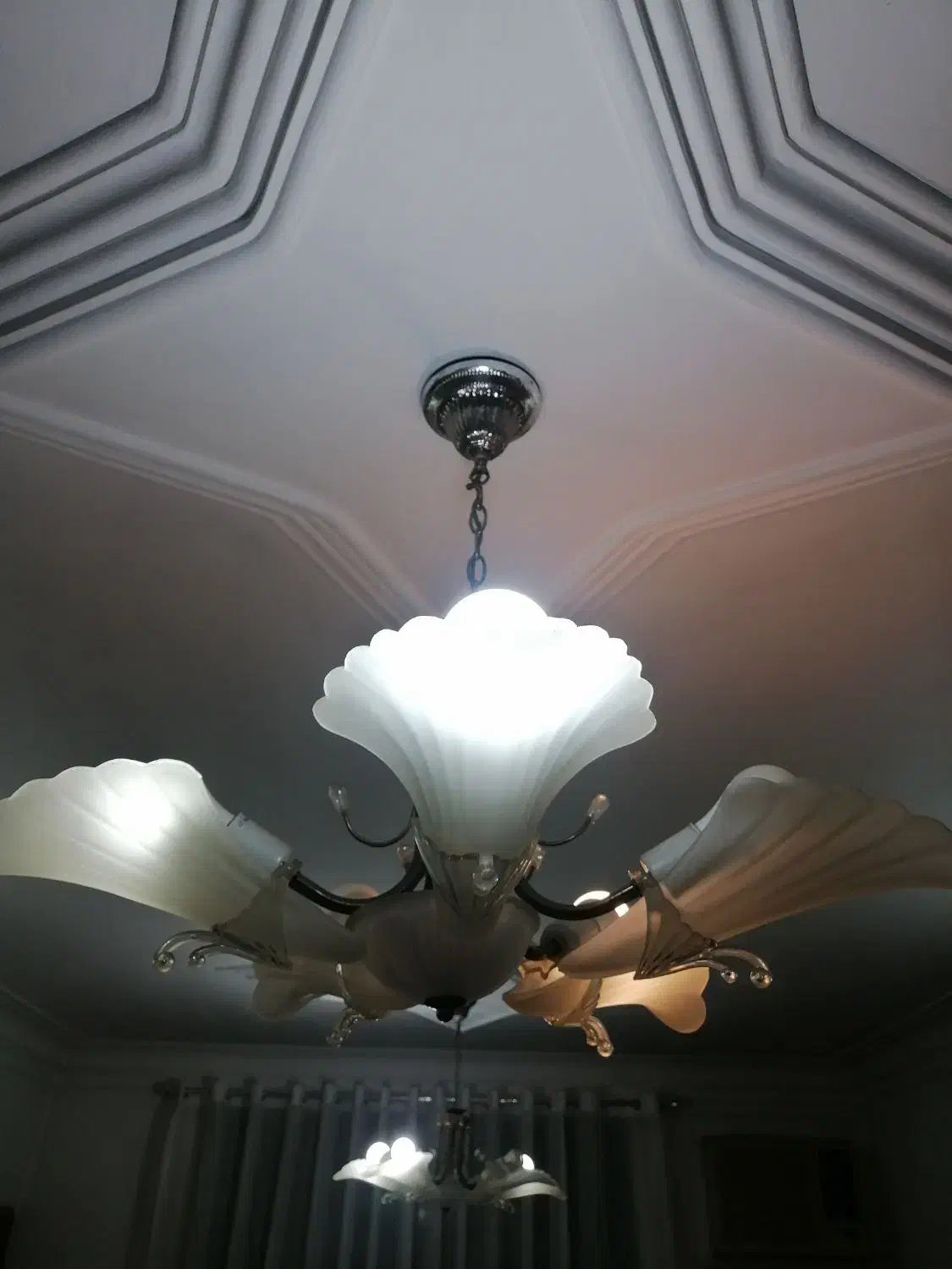 لوستر|لوستر و چراغ آویز|رشت, لاکان شهر|دیوار