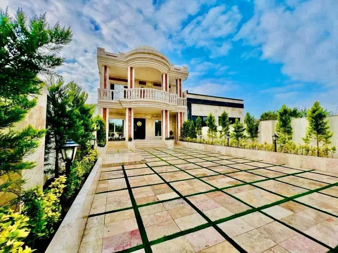 عمارت۲۸۰متری بی همتا/ویو۳۶۰جنگلی/۲تومن زیرقیمت|فروش خانه و ویلا|ایزدشهر, |دیوار