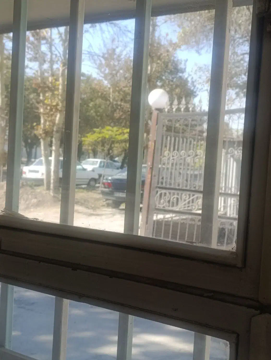 نگهبان شیفت شب  .کار دفتری|استخدام سرایداری و نظافت|ملایر, |دیوار