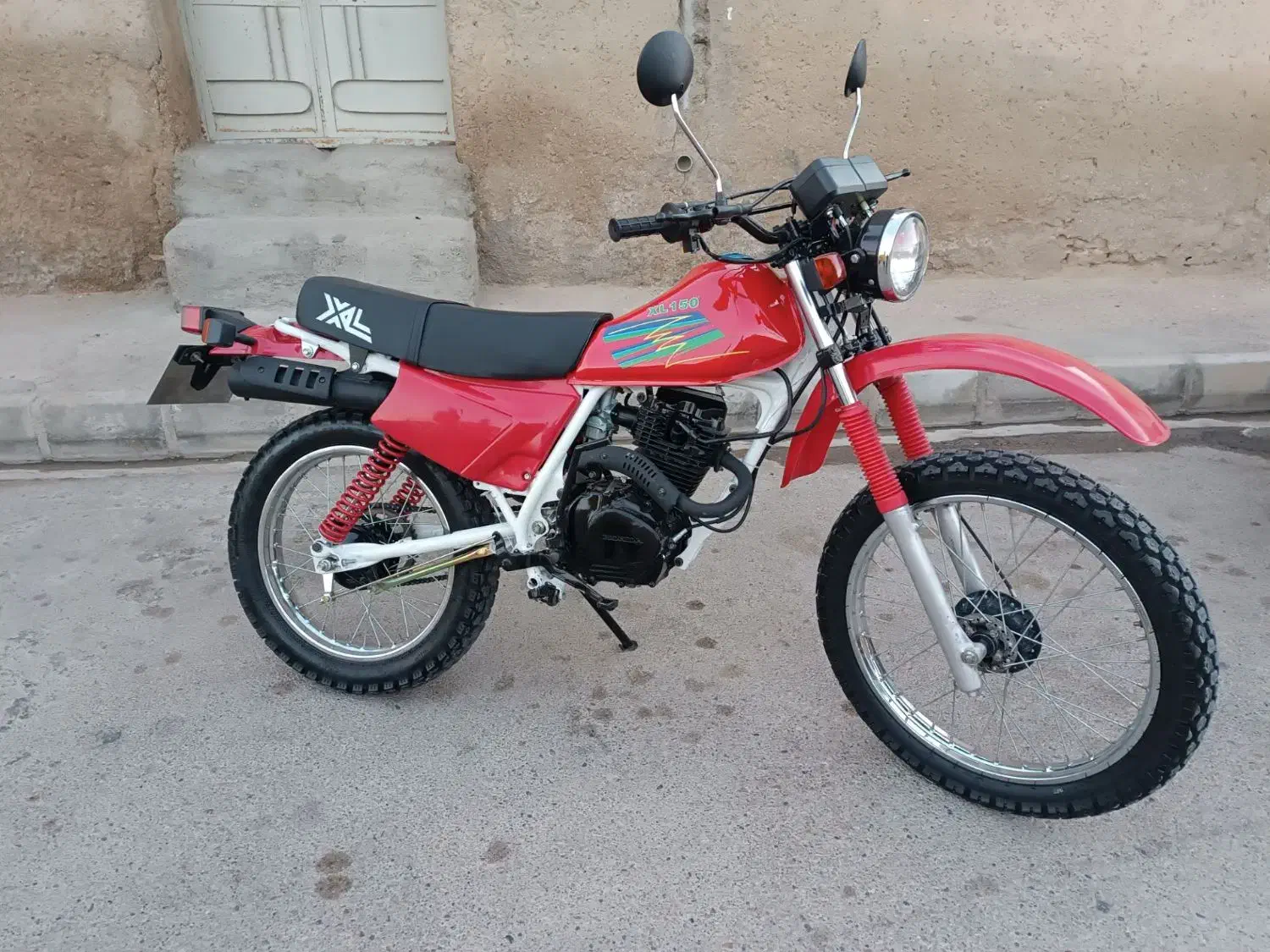 تریل اکسل ۲۰۰ژاپن پلاک ملی|موتورسیکلت|جاجرم, |دیوار