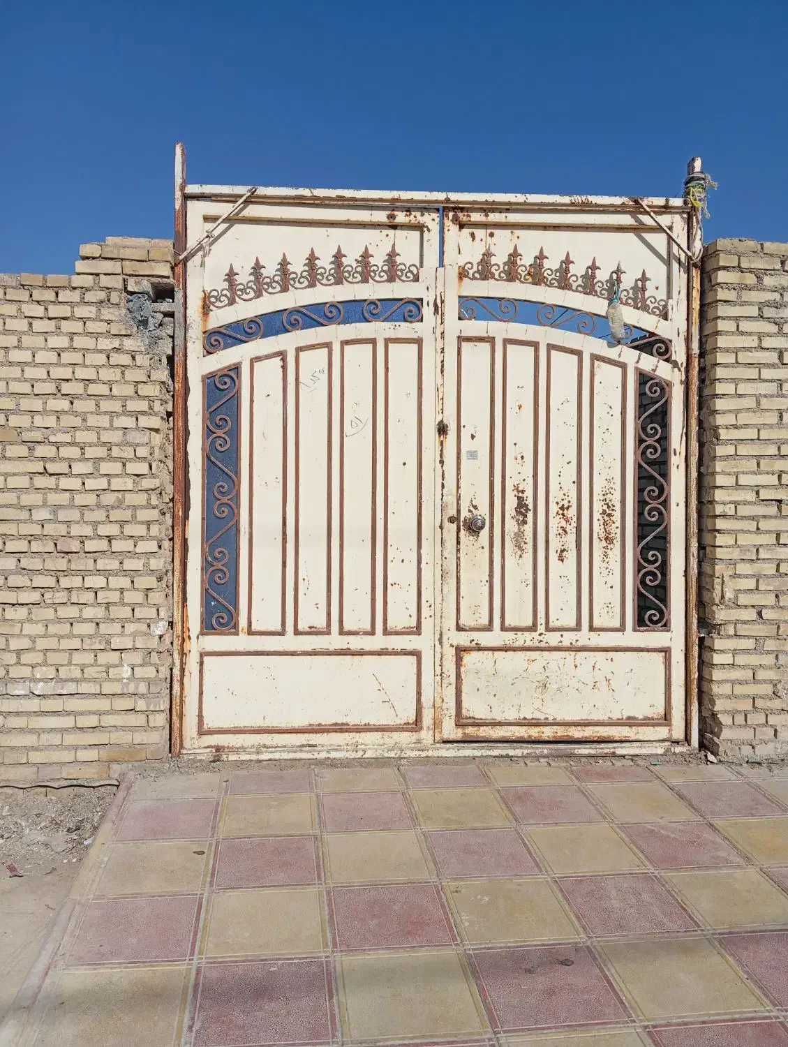 درب حیاط دو لنگه|مصالح و تجهیزات ساختمان|کارون, |دیوار