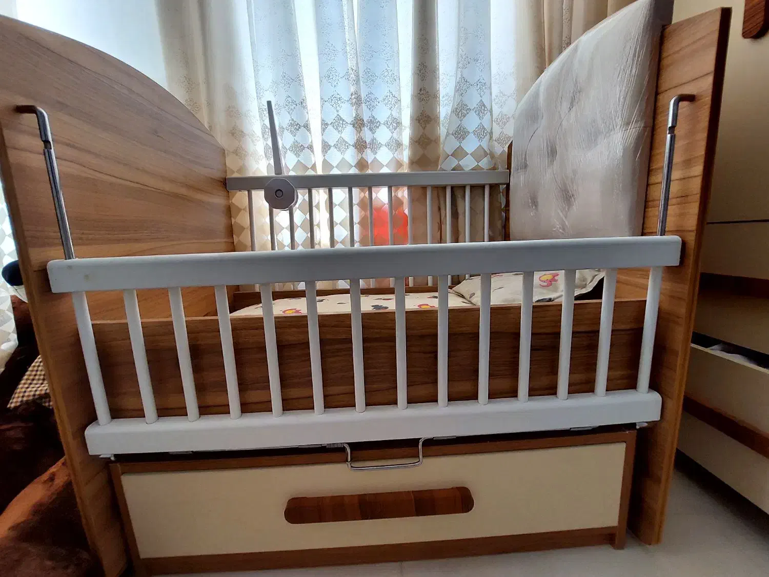 سرویس چوب نوزادی|تخت و سرویس خواب|کرمان, |دیوار