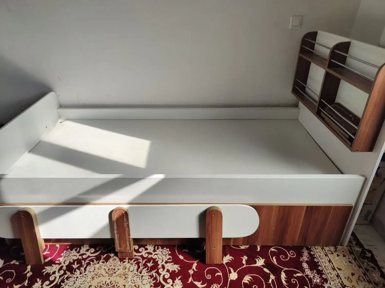 تخت خواب دونفره کشویی شرکتی|تخت و سرویس خواب|قم, پردیسان|دیوار