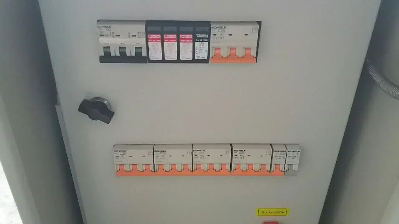 تابلو برق|مصالح و تجهیزات ساختمان|شیراز, شهرک مخابرات|دیوار