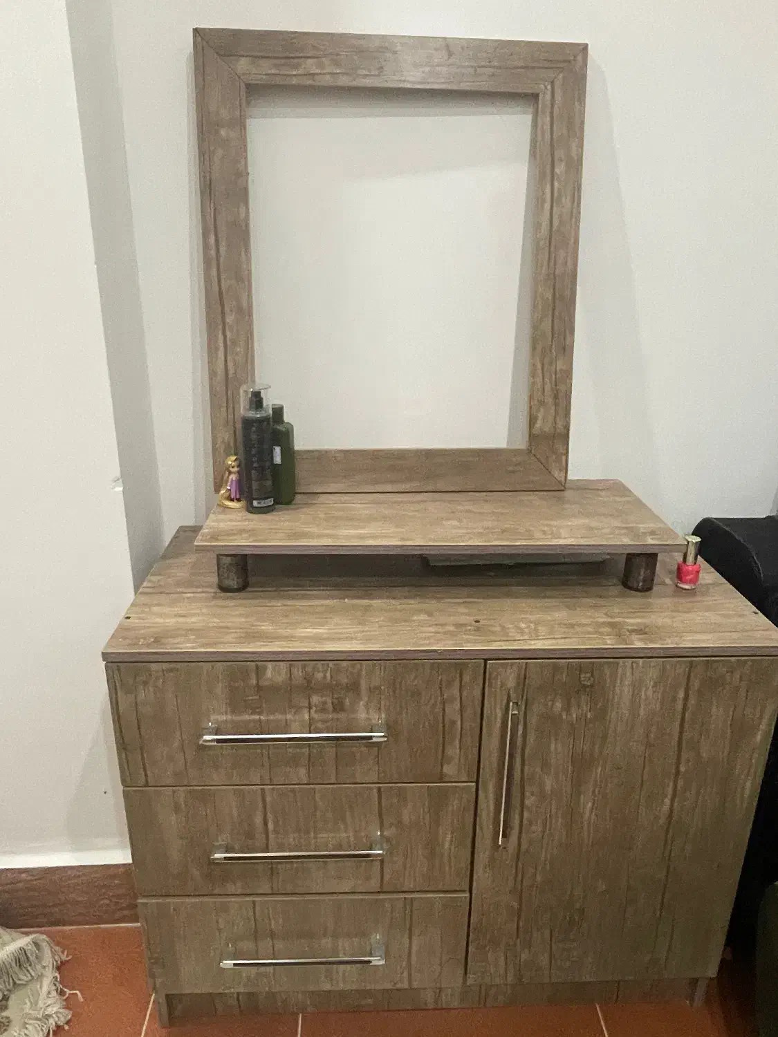 دراور، کمد و تخت|تخت و سرویس خواب|بندرعباس, |دیوار